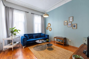 Well-Designed Flat 5-Min Walk to Taksim Square in Beyoglu